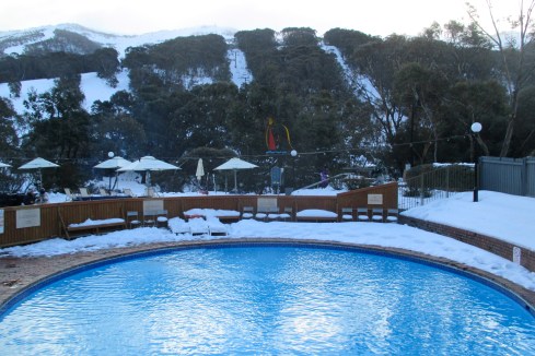 I bathed here, it's heated.