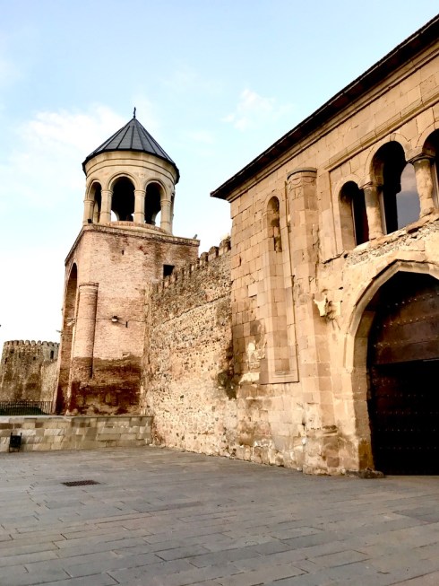 yP6yIM6+SMedor3e4IEU6A_thumb_1372e